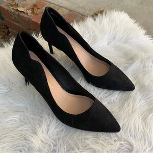 Chinese Laundry Black Suede Scalloped Women's Heels Size 9.5